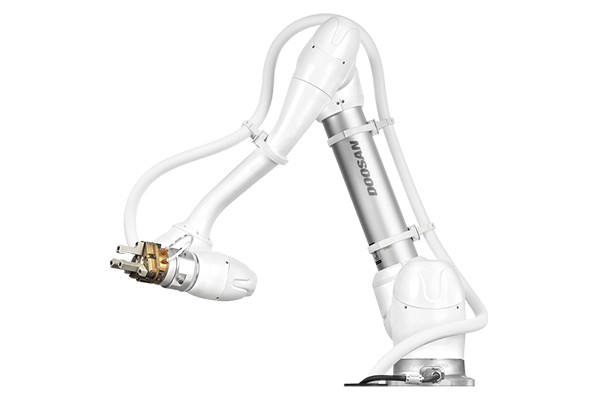 广柔管线包及其配件在机器人应用中的优势与进口选择(图3) image