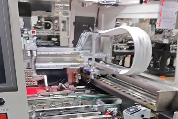 无尘拖链厂家助力洁净室行业高效标准化解决方案(图1) featured image