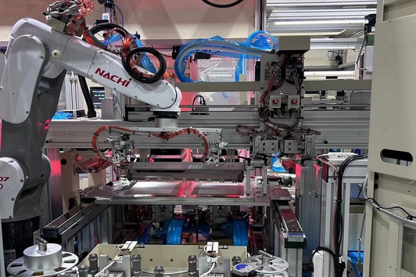 广柔无尘拖链在长行程与经济型应用中的优势分析(图5) image