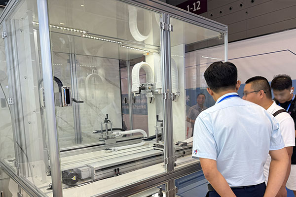 无尘拖链品牌特点及价格分析(图5) image