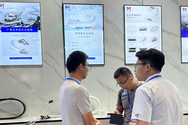 如何精确选型无尘级拖链以满足设备需求?(图2) image