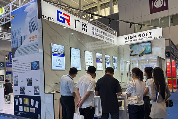 广柔无尘拖链是什么?主要有哪几种特性?(图1) featured image